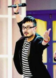 高圆圆低调发光，颜值才华双在线，公益满满暖人心✨