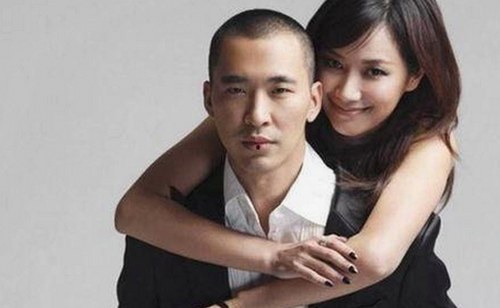 “娱乐吃瓜酱”火爆网络，表情包和故事成热议焦点