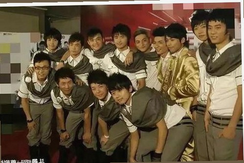 娱乐圈背后那些鲜为人知的明星动态揭秘